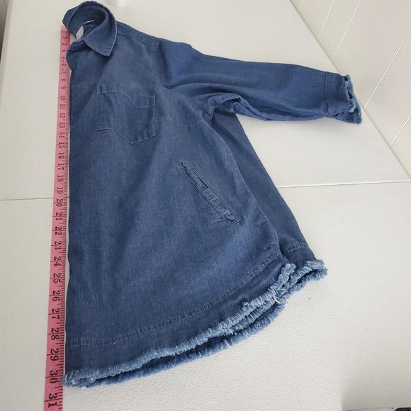 Belle Kim Gravel Womens Button Front Denim Shirt Size 1X Pockets Frayed Blue - Picture 8 of 9